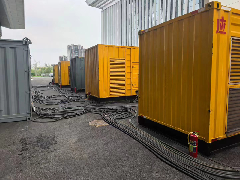 南宫不同季节柴油发电机组保养有哪些注意事项?