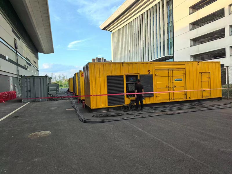 南宫柴油发电机冬季保养注意事项?