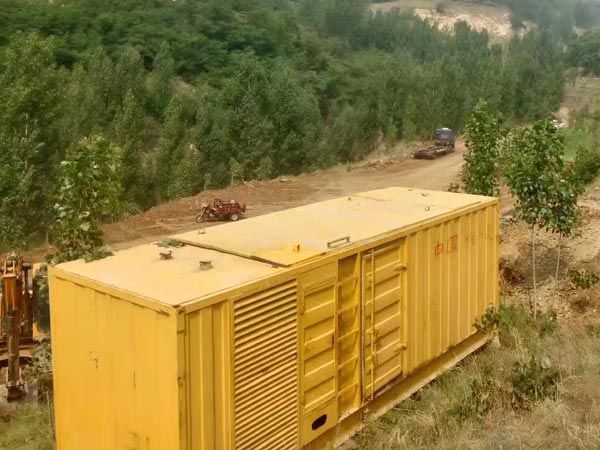 南宫柴油发电机组冬季日常维修注意事项？
